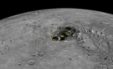 2月28日水星的薄而致密的外壳