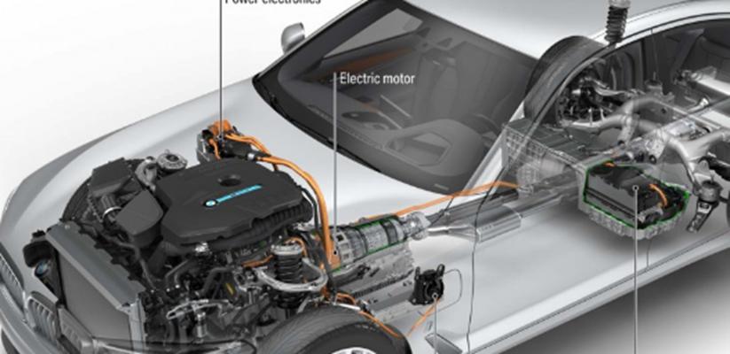 宝马的新型插电式混合动力5系最终将获得无线充电功能